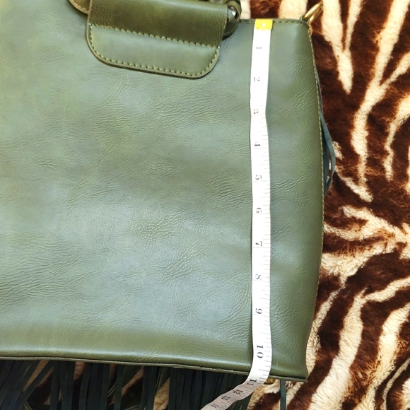 Faux Suede fringe/leather purse - Picture 11 of 17